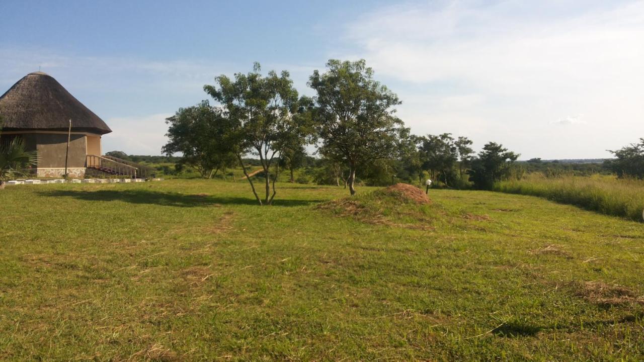 Parkside Safari Lodge Pakwach Экстерьер фото