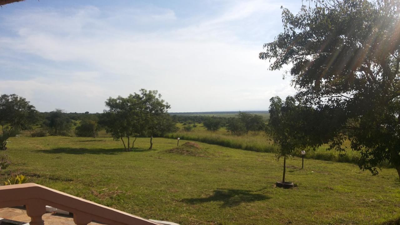 Parkside Safari Lodge Pakwach Экстерьер фото