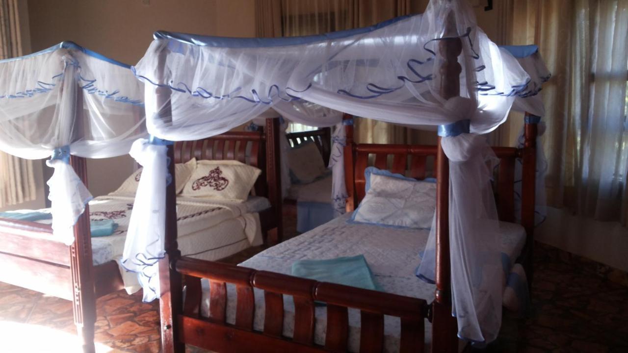 Parkside Safari Lodge Pakwach Экстерьер фото
