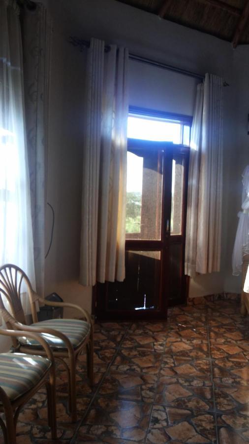 Parkside Safari Lodge Pakwach Экстерьер фото