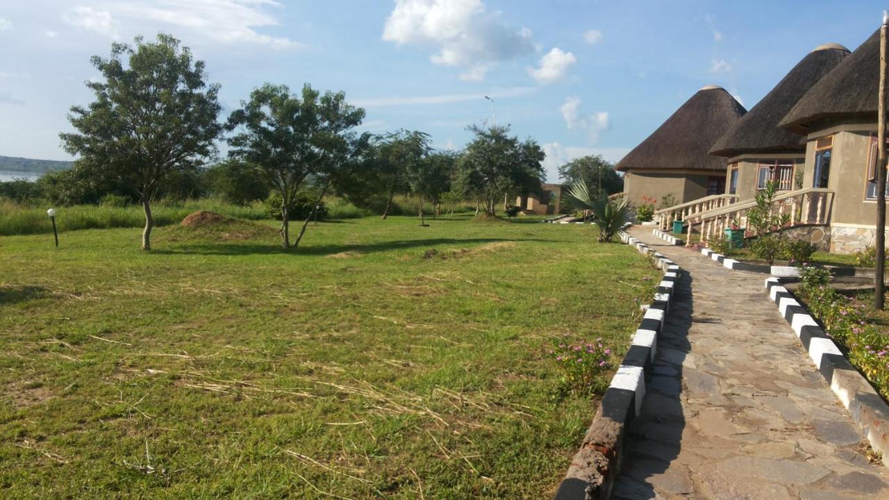 Parkside Safari Lodge Pakwach Экстерьер фото