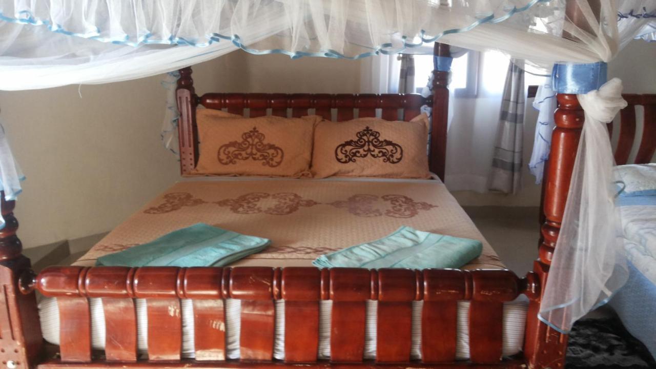Parkside Safari Lodge Pakwach Экстерьер фото